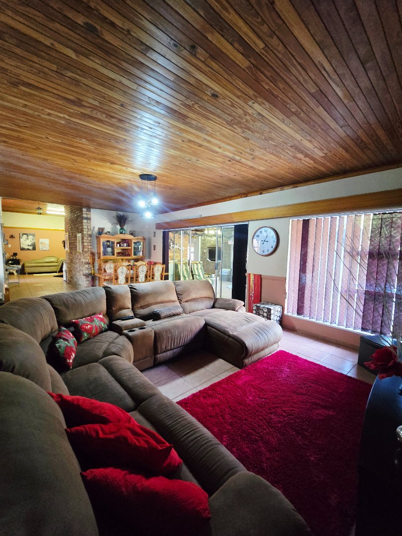 3 Bedroom Property for Sale in Wilkoppies North West
